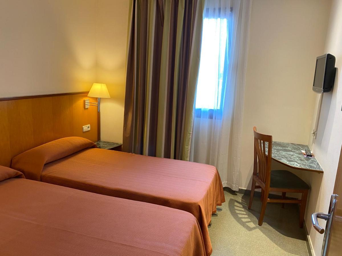 洛格罗尼奥 梅森佩帕旅馆酒店 外观 照片